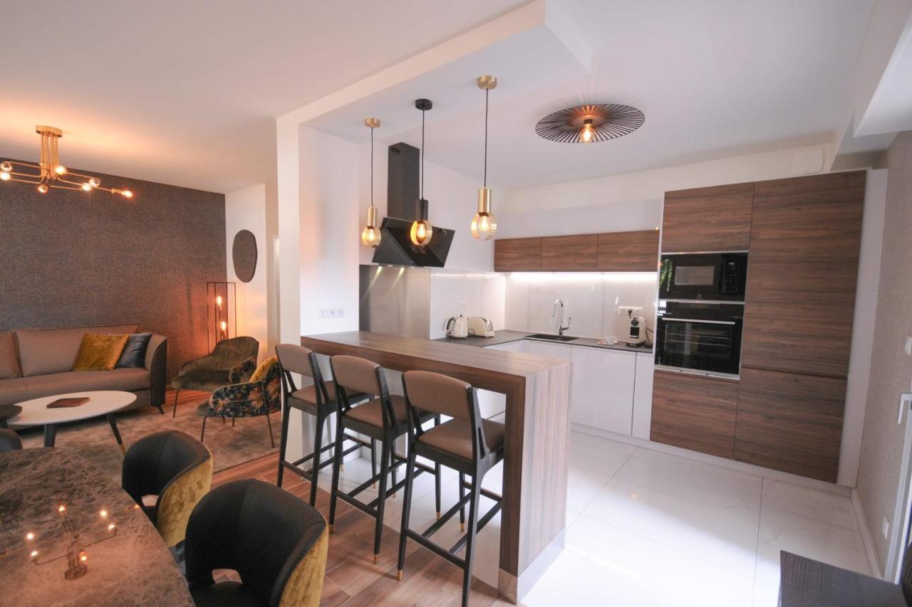 Le Matignon - Design Apartment Facing Lake Annecy Eksteriør billede