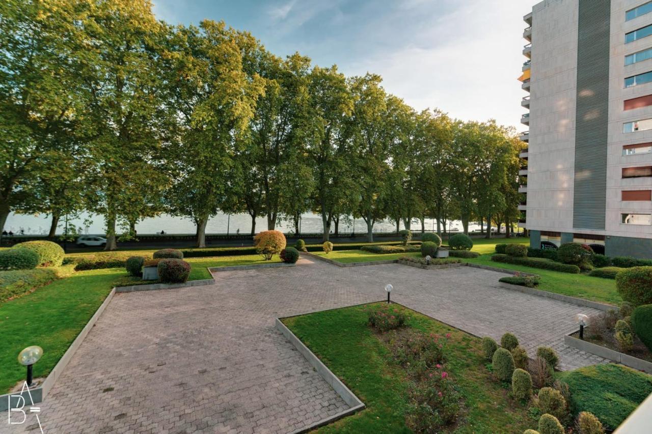Le Matignon - Design Apartment Facing Lake Annecy Eksteriør billede