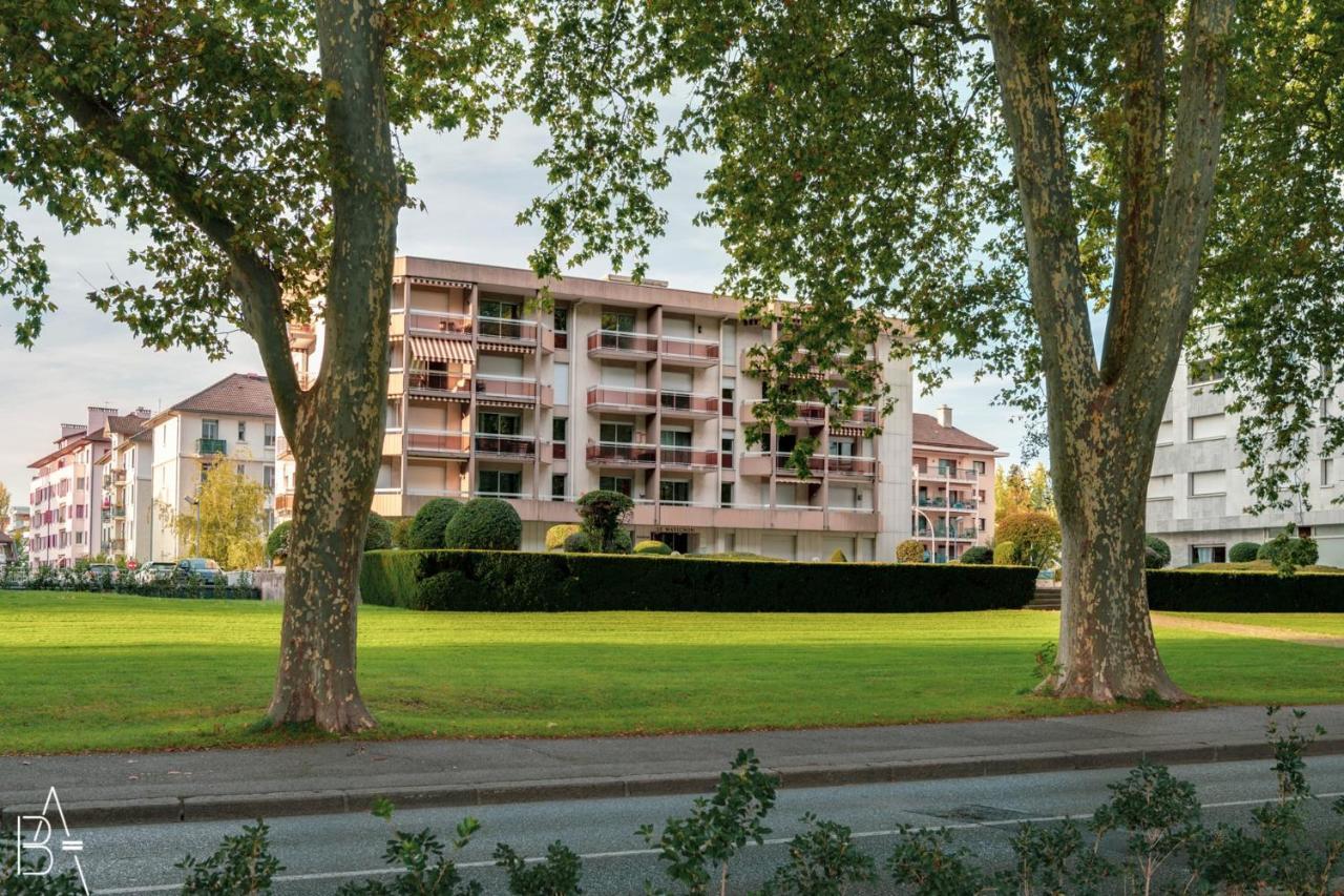 Le Matignon - Design Apartment Facing Lake Annecy Eksteriør billede